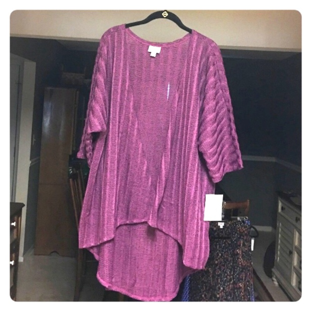Loose knit Lularoe Lindsay- purple